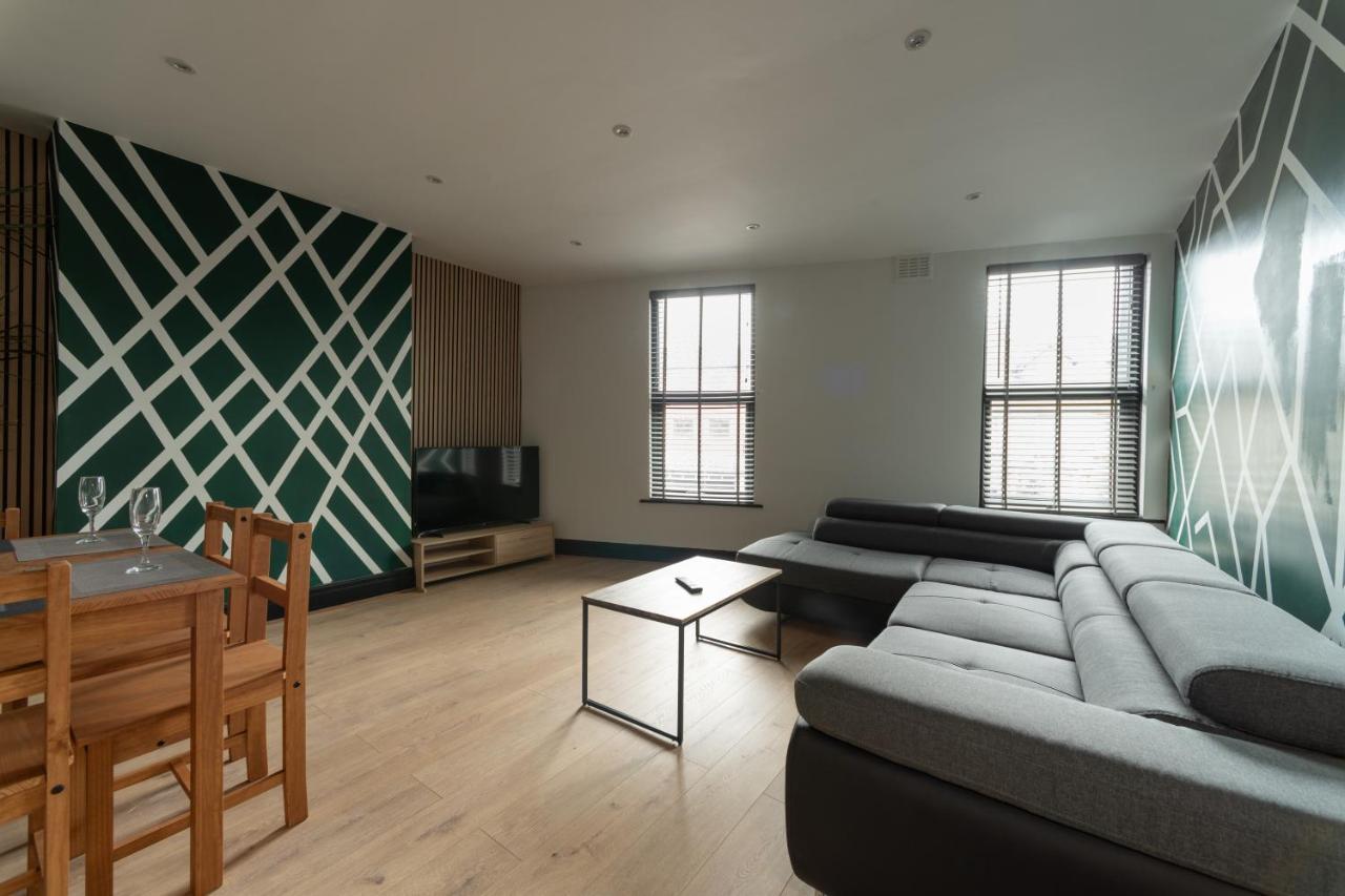 Lovely 2-Bed Apartment In Blackpool Secret House المظهر الخارجي الصورة